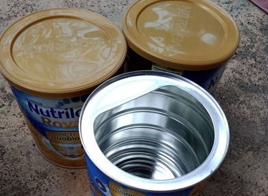 Kaleng (bekas susu, roti, bear brand dll)